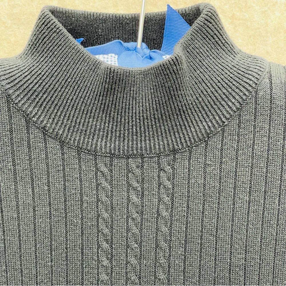 Women's Stretch Knit Mock Neck Turtleneck, Small - Picture 3 of 6